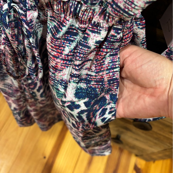 NWT Jennifer Lopez Romper - Picture 5 of 9